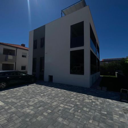 Monachus Apartments Vir Exterior foto